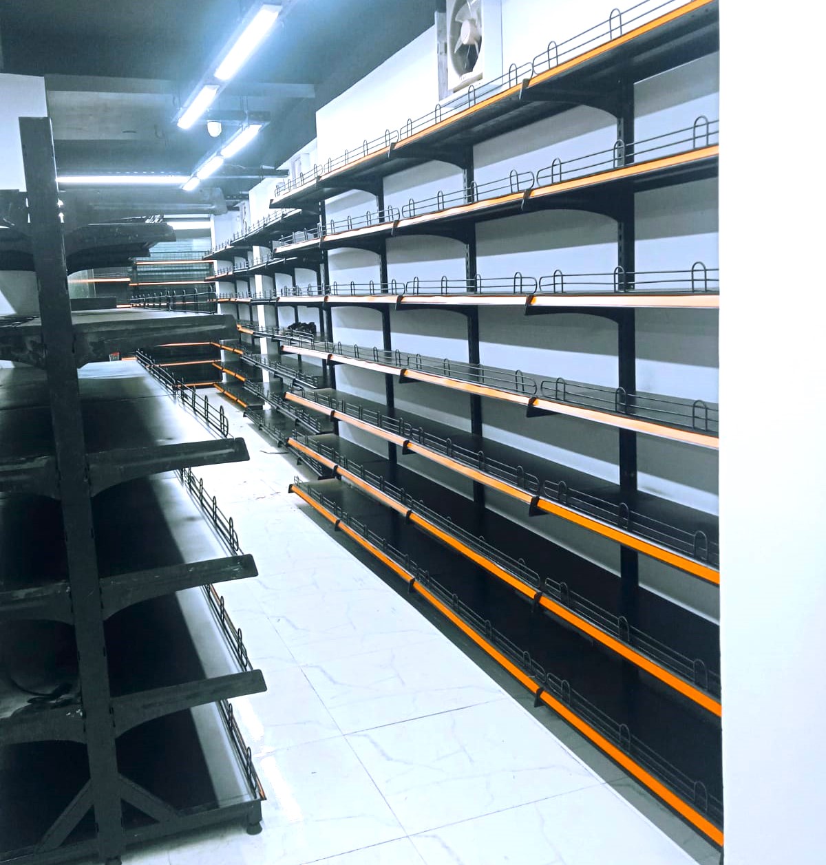 Wall Mounted Gondola (Premium Quality)